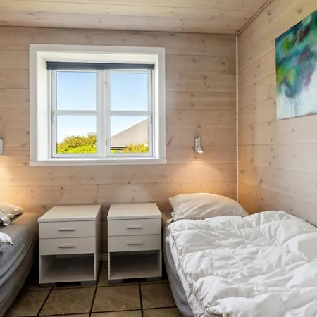 Hjalmar Holiday home Allinge-Sandvig