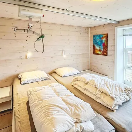 Dom wakacyjny Hjalmar - 400m From The Sea By Interhome Allinge-Sandvig