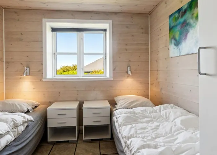 Dom wakacyjny Hjalmar - 400m From The Sea By Interhome Allinge-Sandvig