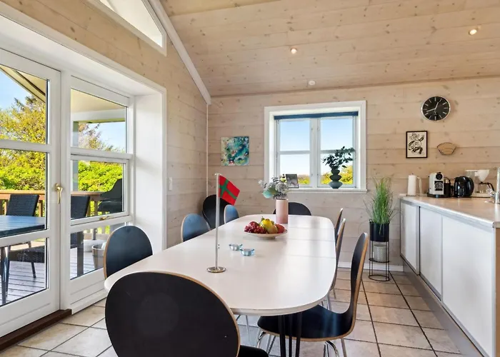 Hjalmar - 400m From The Sea By Interhome *
