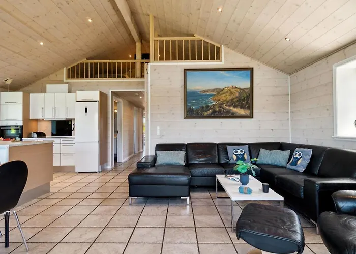 Hjalmar - 400m From The Sea By Interhome Allinge-Sandvig